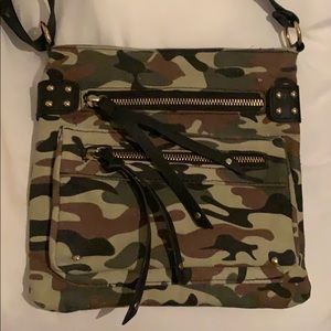 Camo cross body bag